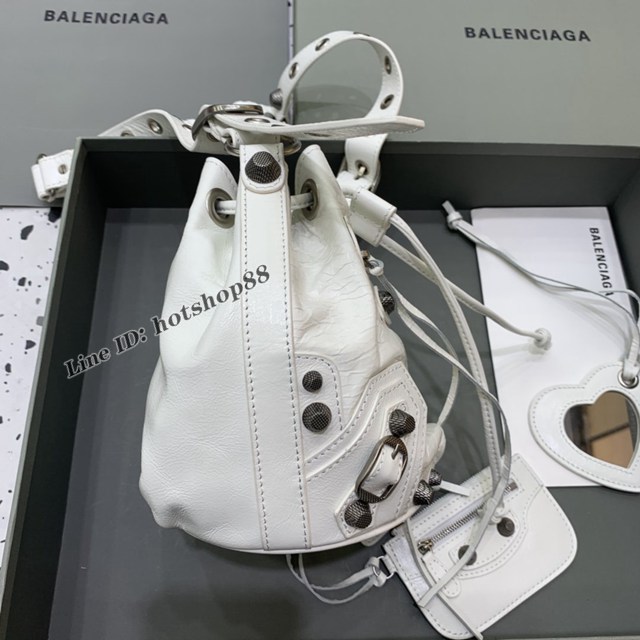 Balenciaga專櫃爆款小號白色肩背包 巴黎世家city水桶包新款機車水桶包 fyj2026